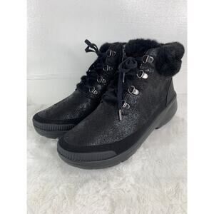 Bzees Womens Garner Black Shearling Ankle Bootie Machine Washable Size 9.5
